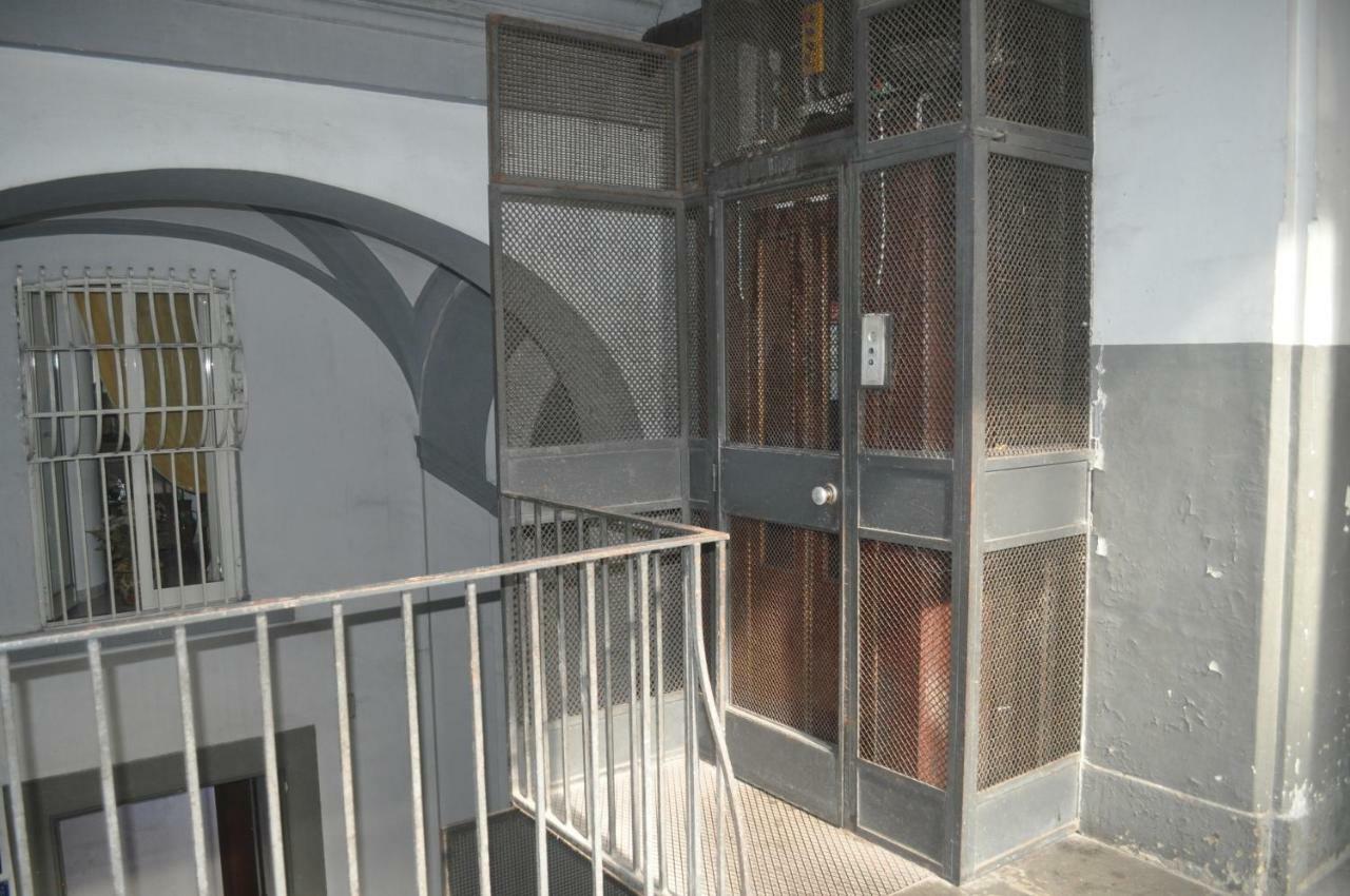 Toledo Road 429 Hotel Napoli Exterior foto